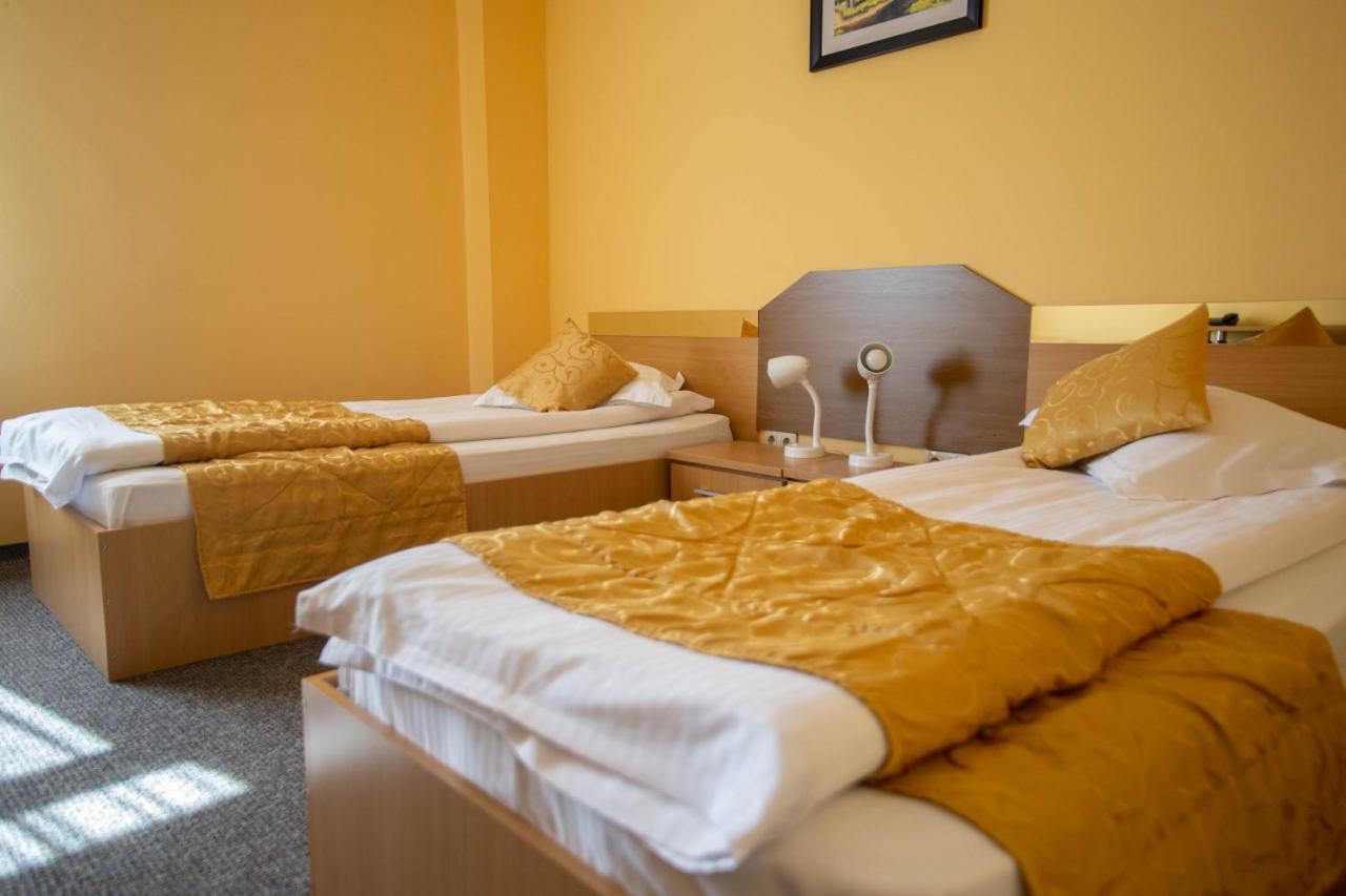Hotel Alexandra Timișoara Zewnętrze zdjęcie