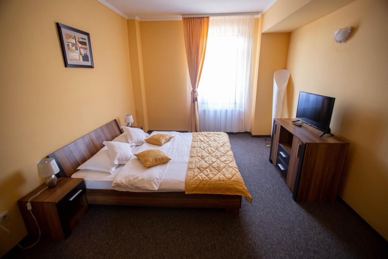 Hotel Alexandra Timișoara Zewnętrze zdjęcie